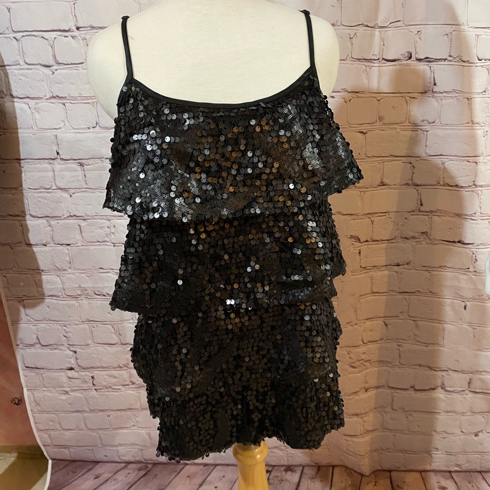 H&M Matt Black  tiered top
